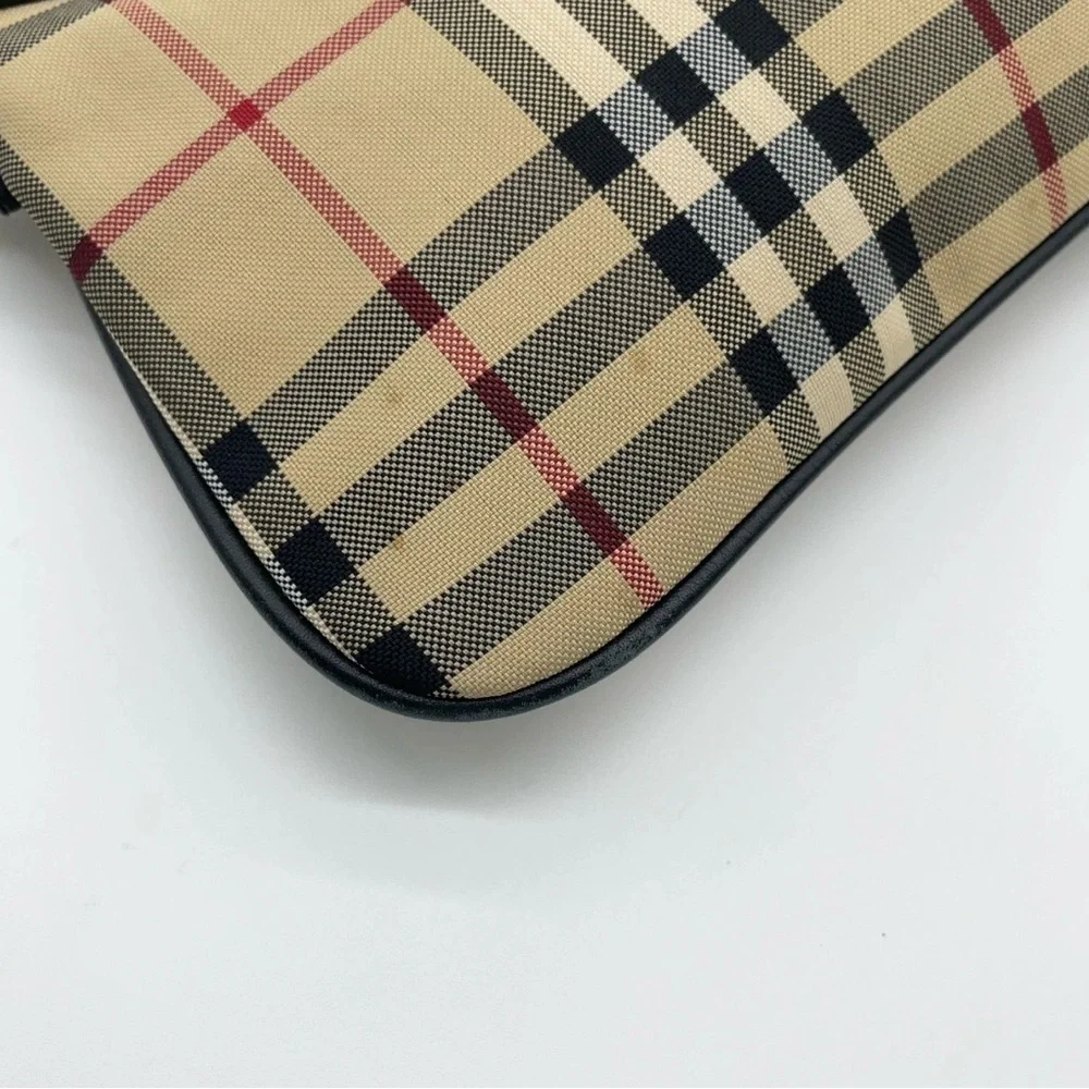 Auth BURBERRY Nova Check
Shadow Horse Nylon Leather Beige
Shoulder Bag - Picture 9 of 15